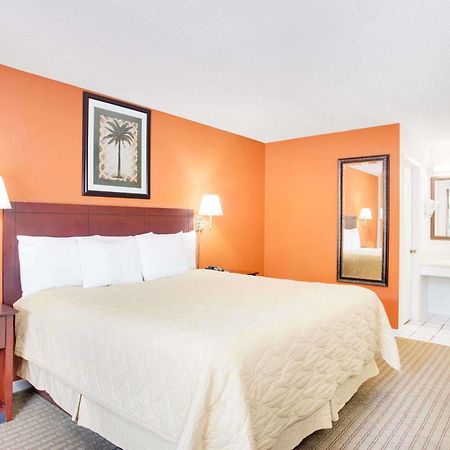 Super 8 Defuniak Springs Motel Eksteriør bilde