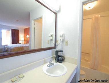 Super 8 Defuniak Springs Motel Eksteriør bilde