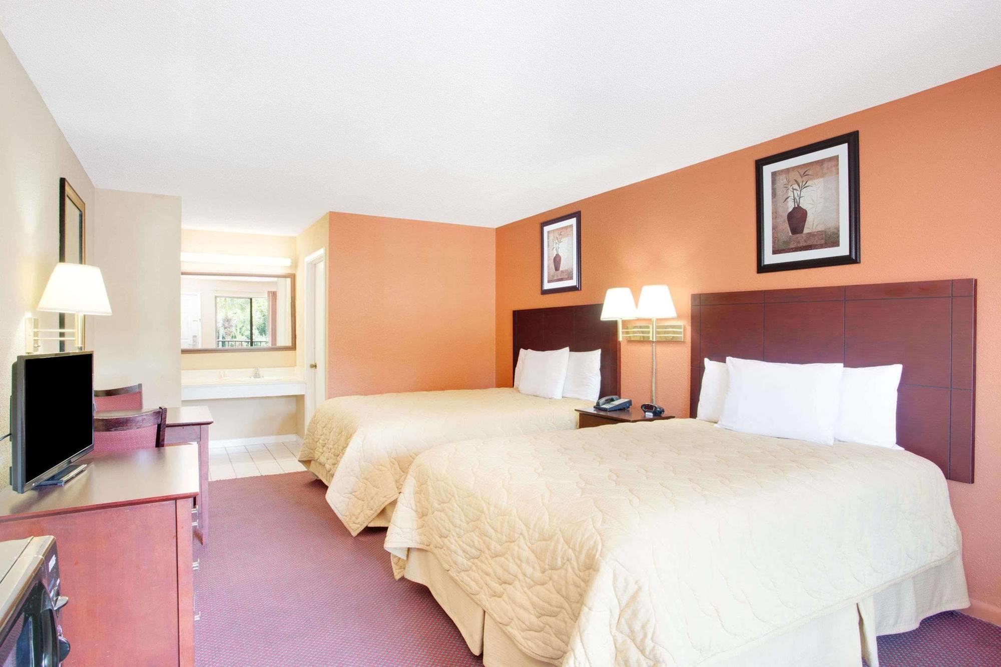 Super 8 Defuniak Springs Motel Eksteriør bilde